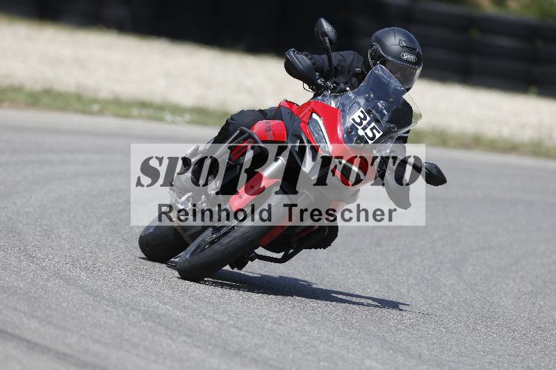 /24 16.07.2026  Cornu Master School ADR/gruen-vert/35